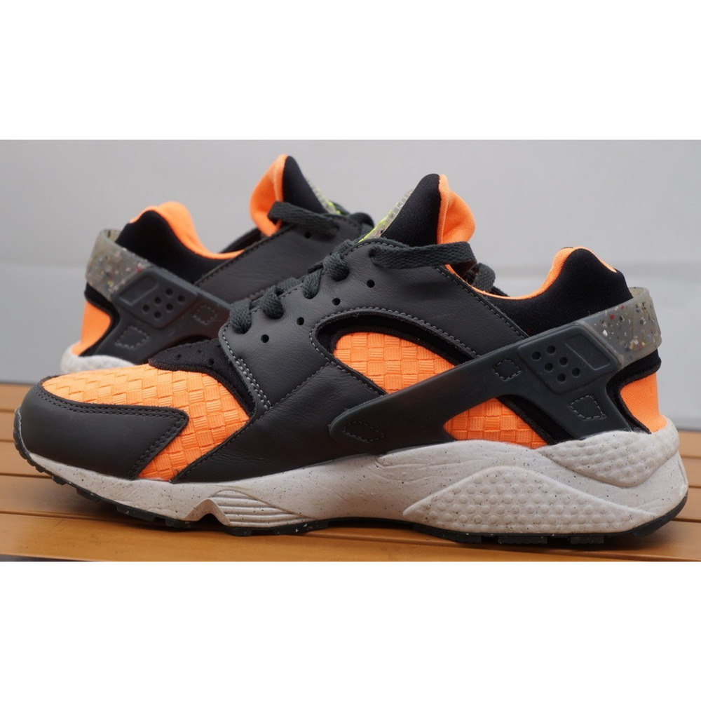 Nike Air Huarache Crater PRM - Black Atomic Orange - DG5013 001 - Men's Size 9.5 - Picture 8 of 11